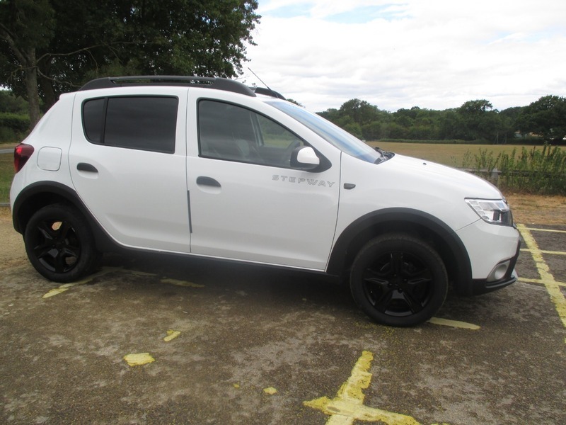 Dacia Sandero Stepway Essential Tce White #3