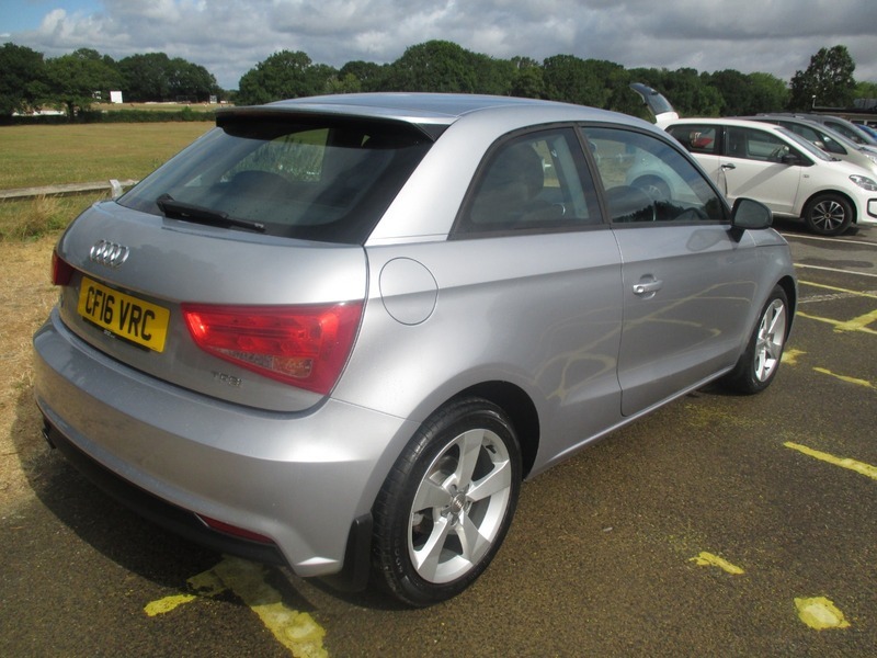 Audi A1 Tfsi Sport Silver #6