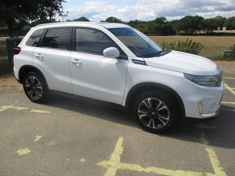 Suzuki Grand Vitara Sz5 Boosterjet White #4