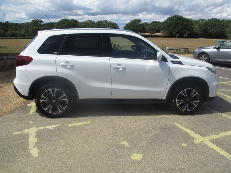 Suzuki Grand Vitara Sz5 Boosterjet White #6