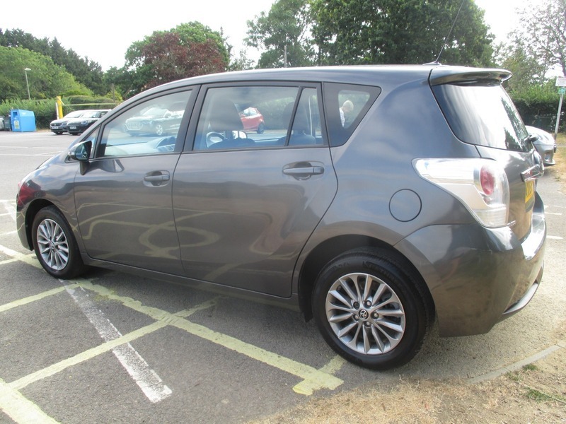Toyota Verso 1.6 D-4d Icon #12