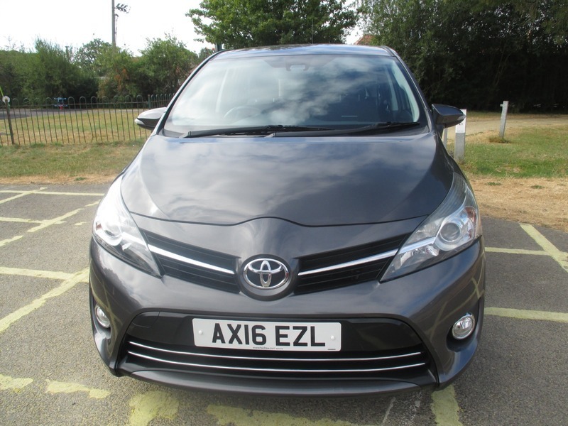 Toyota Verso 1.6 D-4d Icon #19