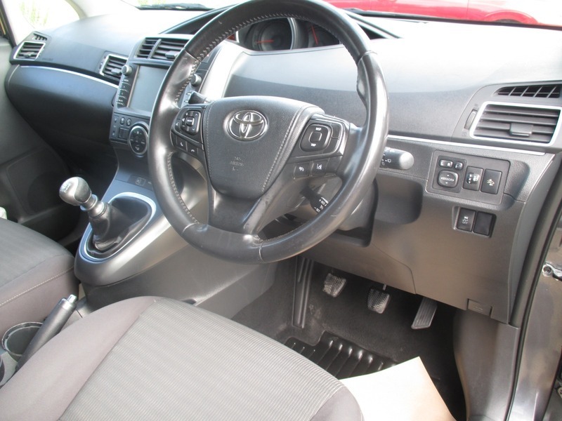 Toyota Verso 1.6 D-4d Icon #22