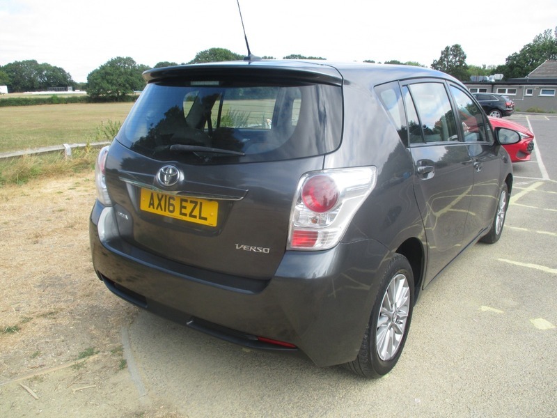 Toyota Verso 1.6 D-4d Icon #7