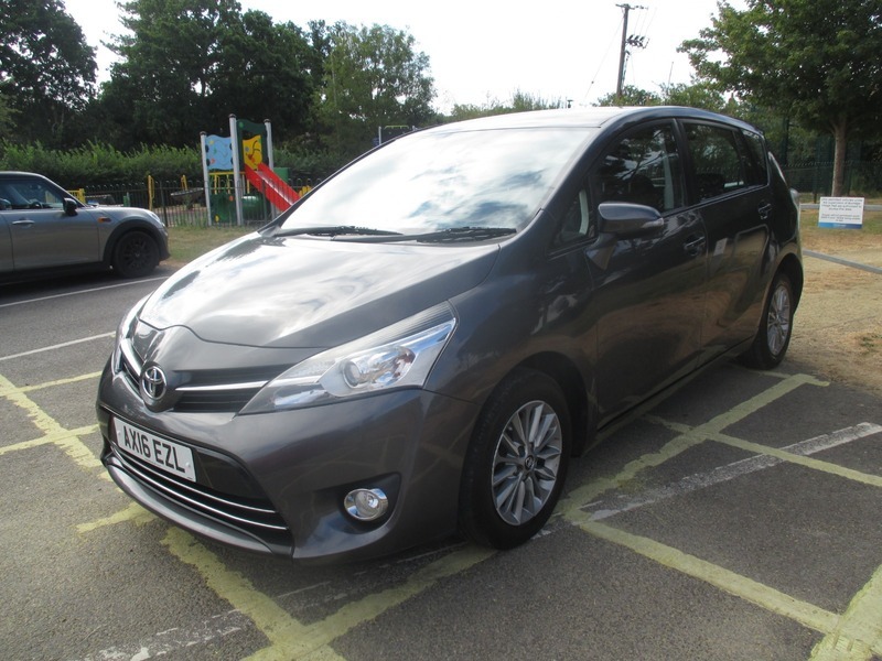 Toyota Verso 1.6 D-4d Icon #17