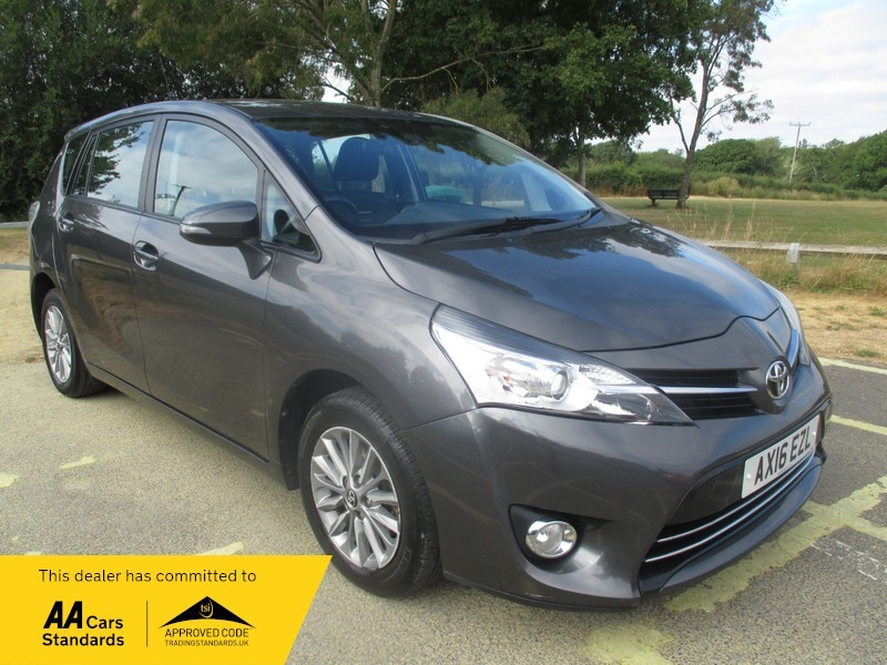 Toyota Verso Valvematic Icon Grey