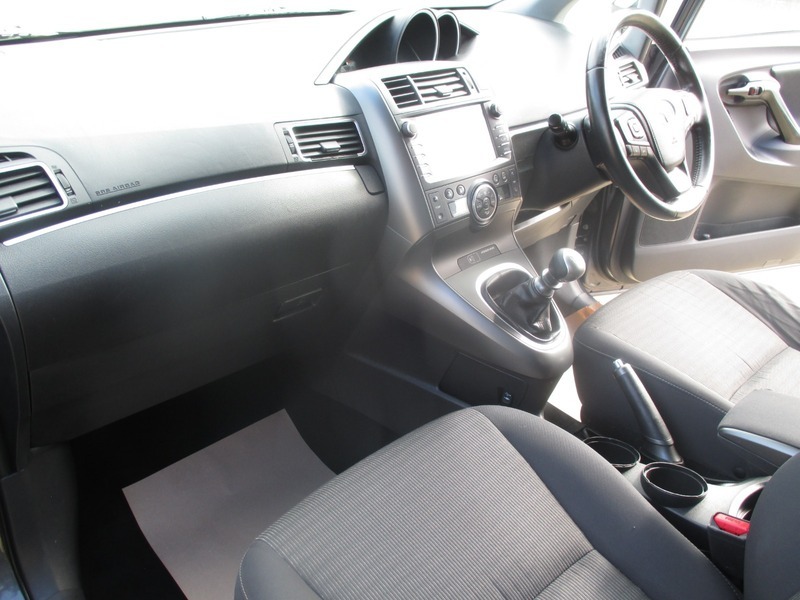 Toyota Verso 1.6 D-4d Icon #31