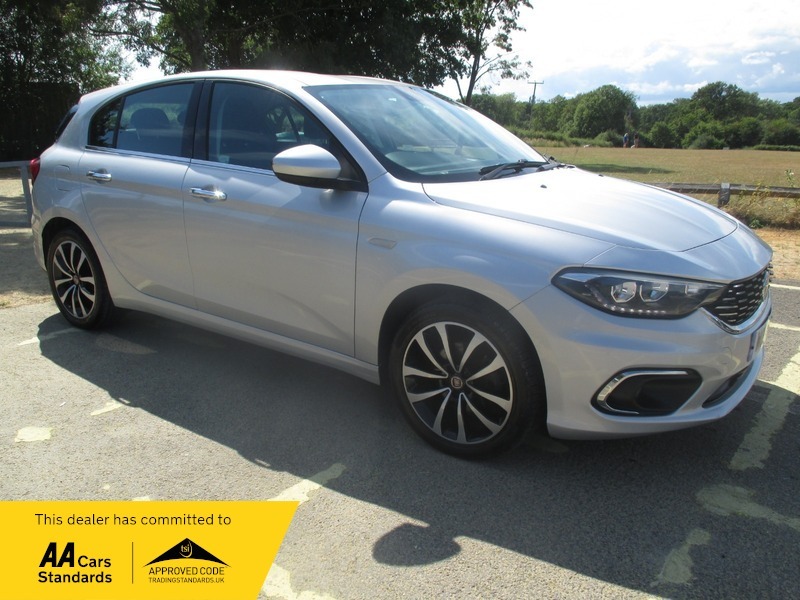 Fiat Tipo Multijet Lounge Silver