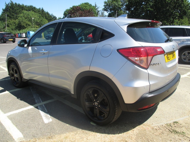 Honda Hr-V 1.5 I-vtec Ex Cvt Black #11