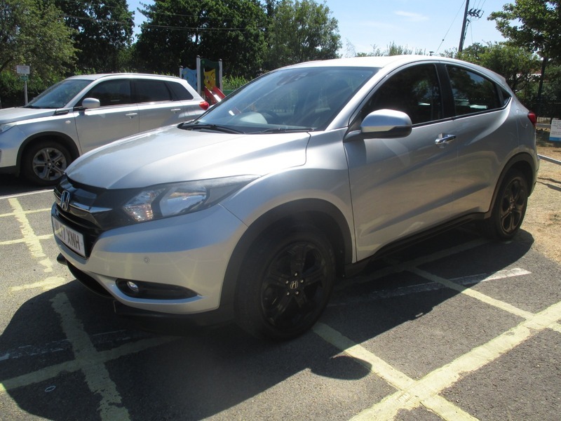 Honda Hr-V 1.5 I-vtec Ex Cvt Black #16