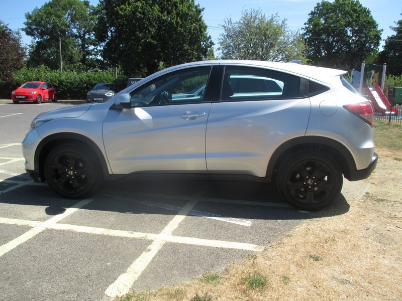 Honda Hr-V 1.5 I-vtec Ex Cvt Black #13