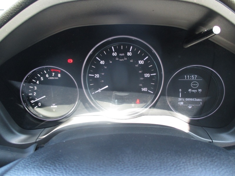 Honda Hr-V 1.5 I-vtec Ex Cvt Black #37