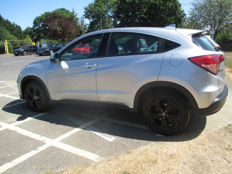 Honda Hr-V 1.5 I-vtec Ex Cvt Black #12