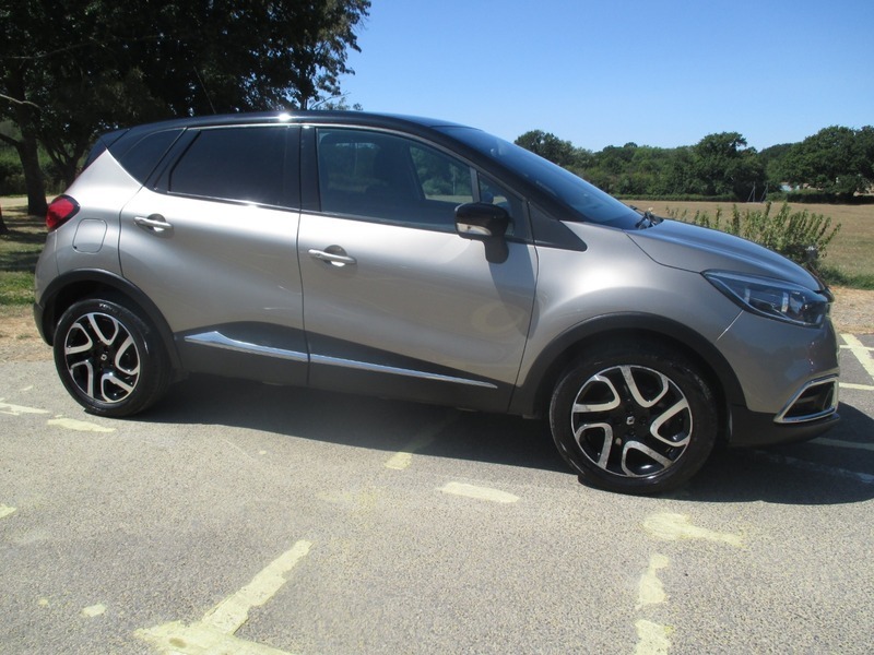 Renault Captur Dynamique S Nav Dci Black #3