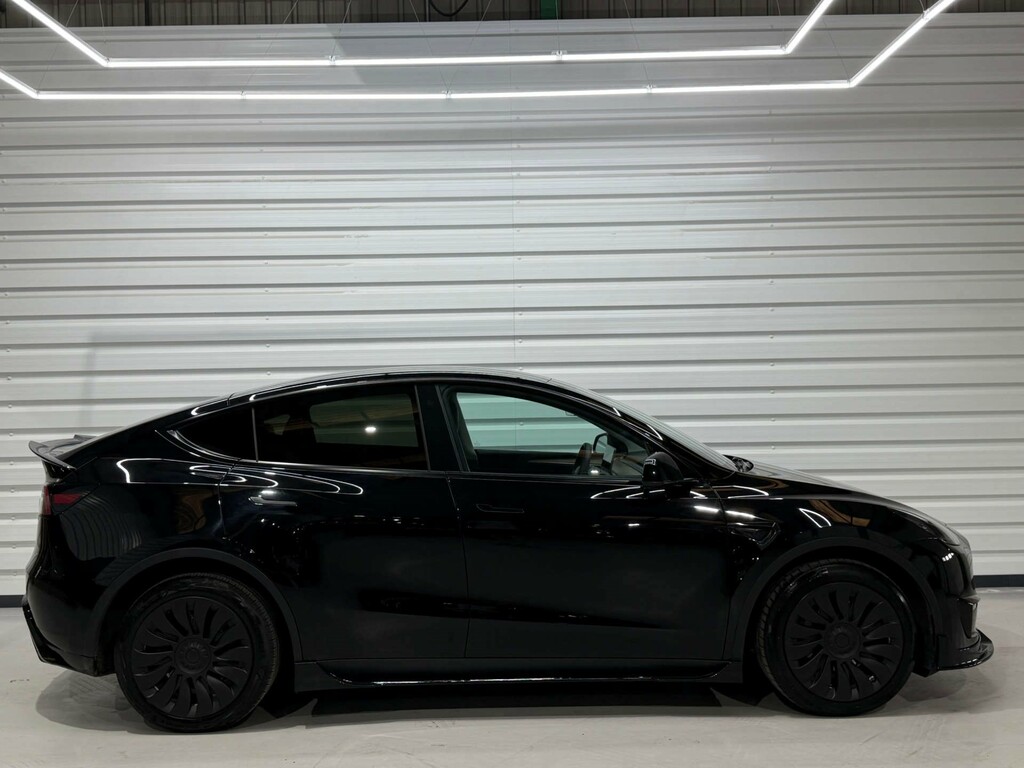 Tesla Model Y Long Range Awd 4Wd #3