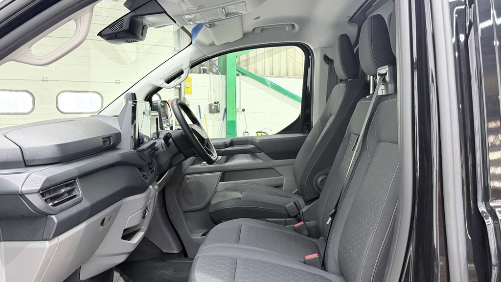 Ford Transit Custom 2.0 Ecoblue 130Ps Leader Premium Dropside Dap White #45