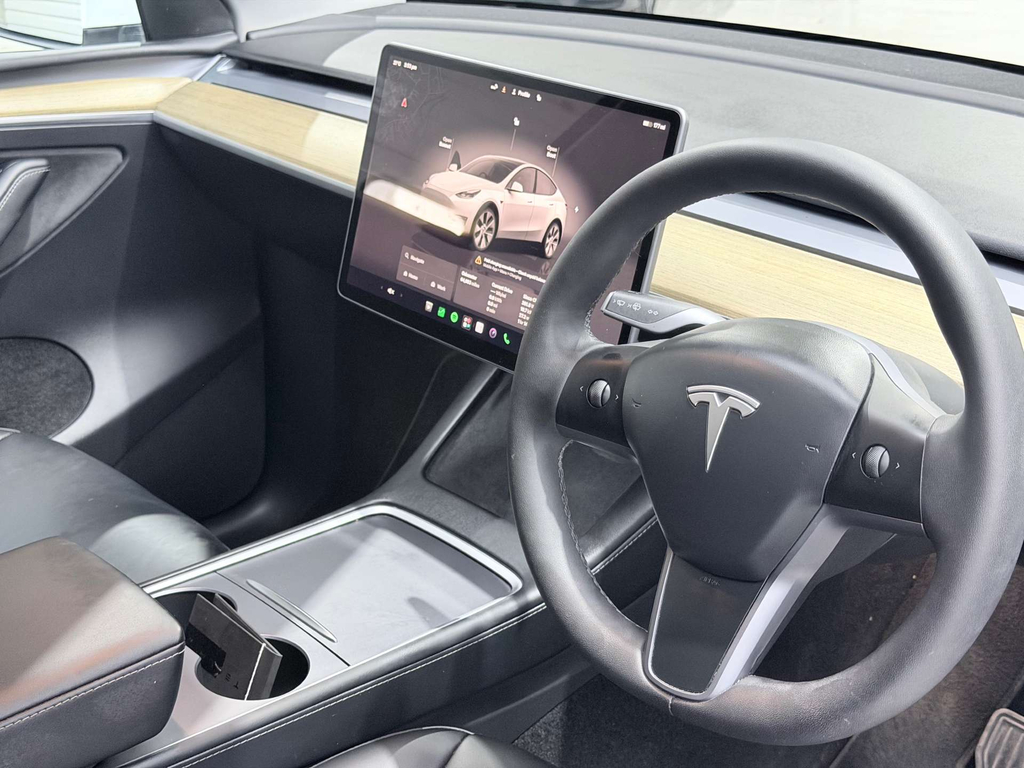 Tesla Model Y Long Range Awd 4Wd #3