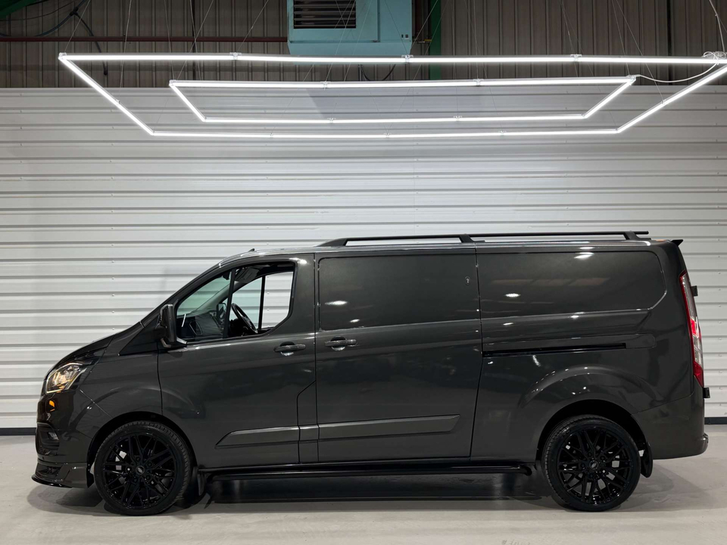 Ford Transit Custom 300 Limited Ecoblue #2