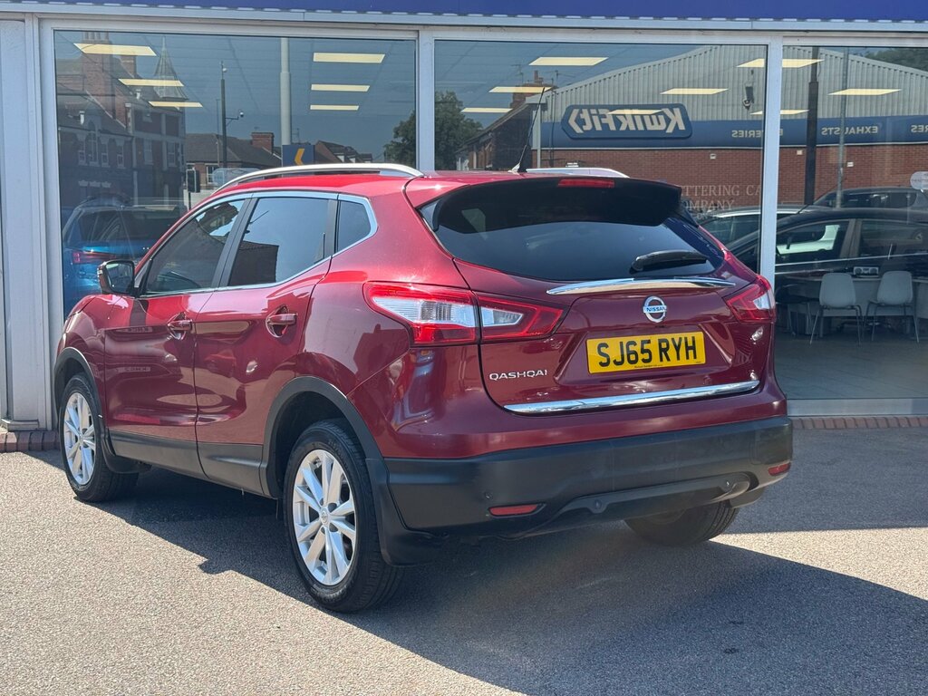 Nissan Qashqai 1.2 Dig-t Tekna Non-panoramic Xtronic Black #4