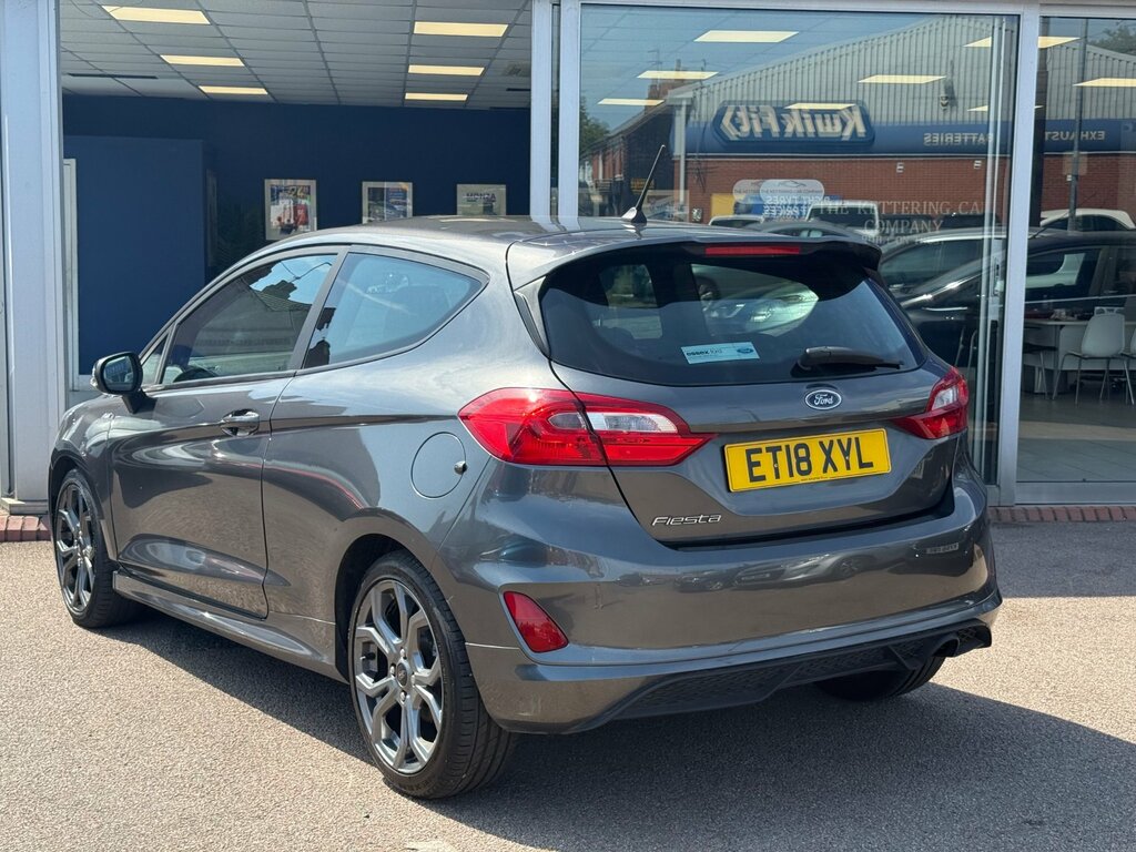 Ford Fiesta 1.0T Ecoboost St-line Hatchback ET18XYL Grey #4