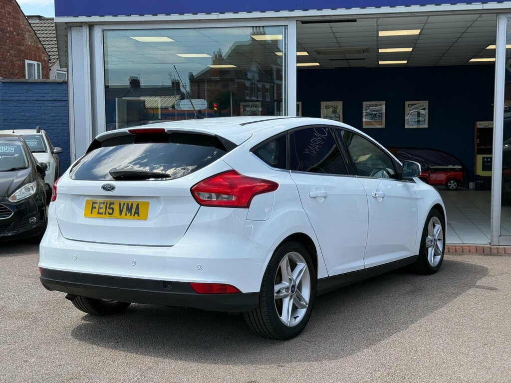 Ford Focus 1.5 Tdci Titanium Hatchback Euro White #3