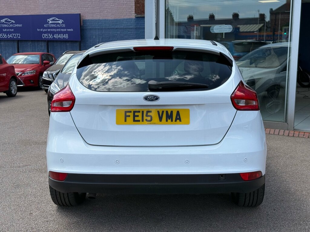 Ford Focus 1.5 Tdci Titanium Hatchback Euro White #6