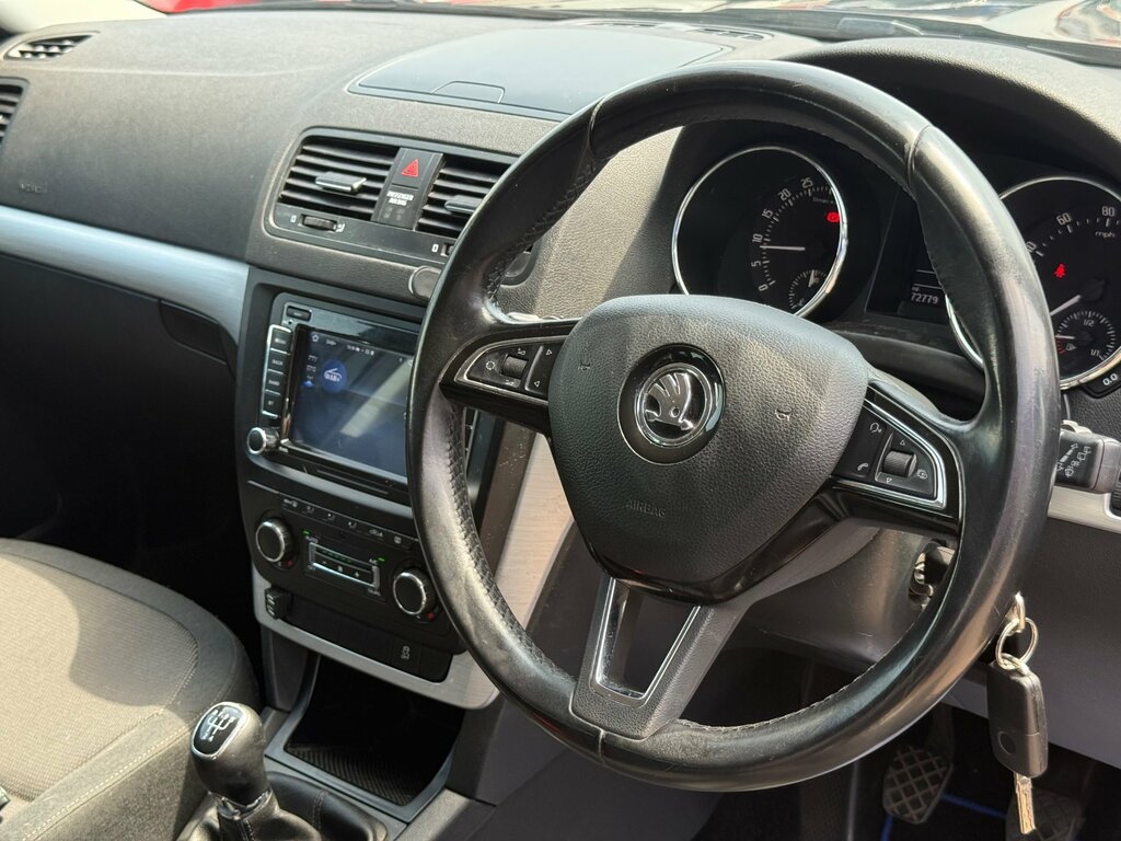 Skoda Yeti Elegance Blue #8