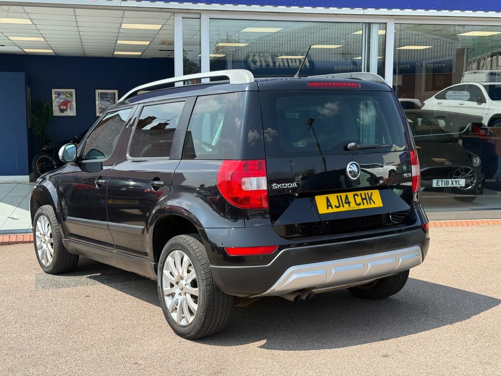 Skoda Yeti 2.0 Tdi Se Outdoor Euro 5 110 P Black #4