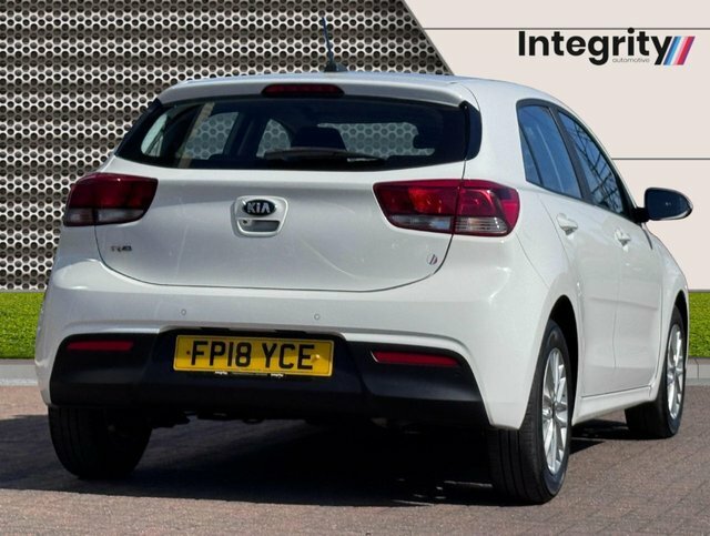 Kia RIO 2018 1.25 2 Hatchback Euro 6 S White #3