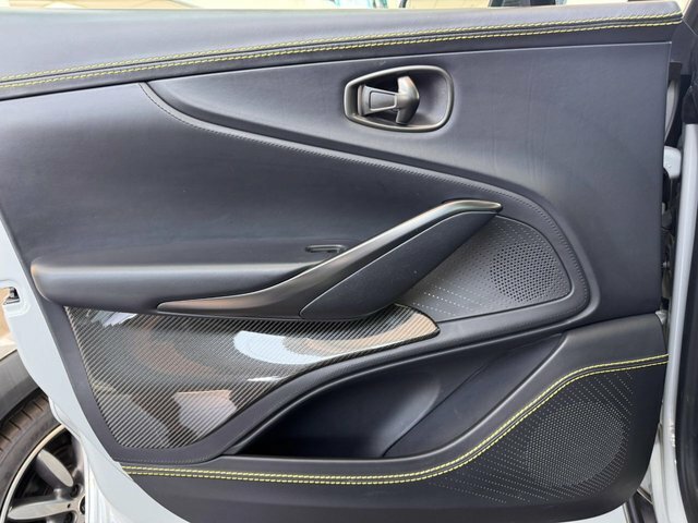 Aston Martin DBX Estate Grey #27