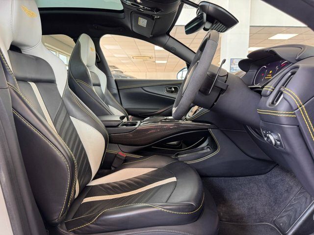 Aston Martin DBX Estate Grey #10