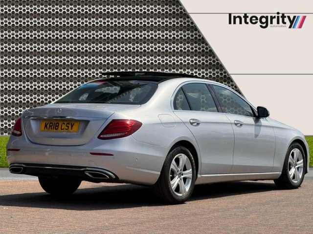 Mercedes-Benz E Class 2018 2.0 E220d Se Premium Saloon G-tr Silver #3