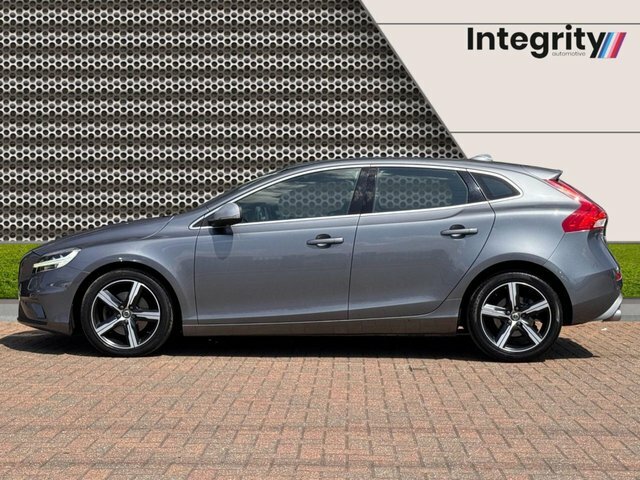 Volvo V40 2.0 T2 Gpf R-design Hatchback Eu Grey #6