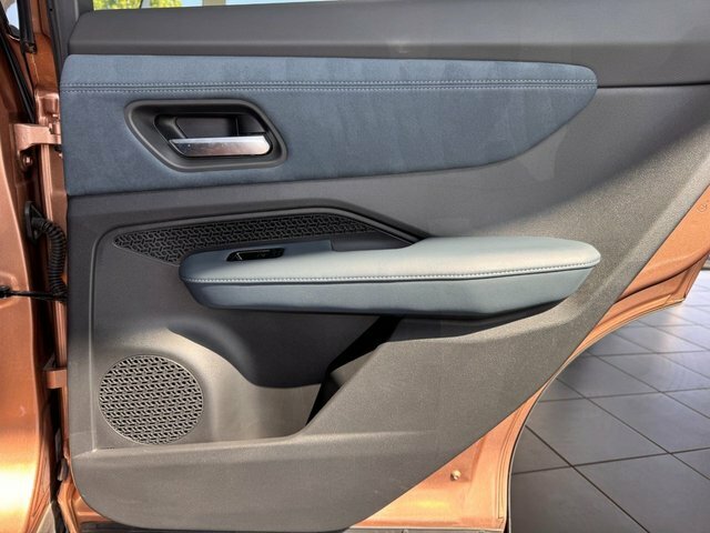 Nissan Ariya Advance Grey #18