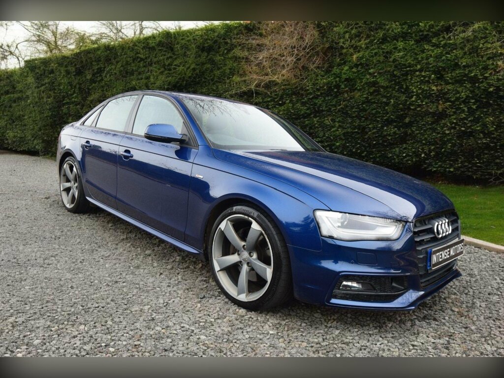 Audi A4 2.0 Tfsi Black Edition Saloon S Tronic Blue