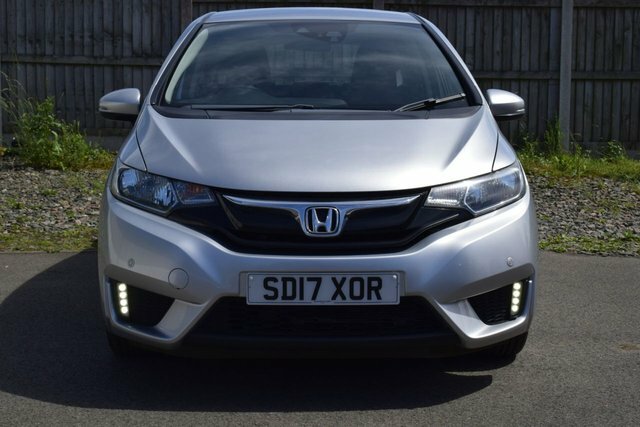 Honda Jazz 1.3 I-vtec Se Hatchback Euro 6 SD17XOR Silver #2
