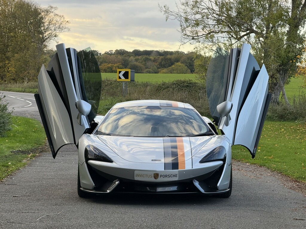 McLaren 570S 3.8 T V8 Silver #3