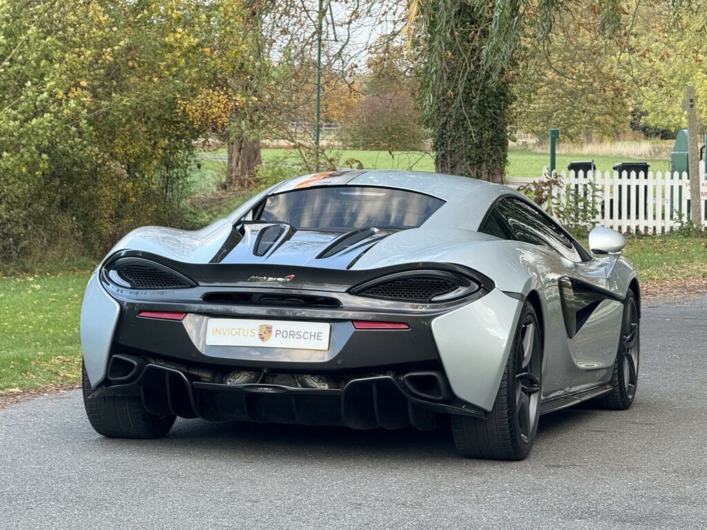 McLaren 570S 3.8 T V8 Silver #2