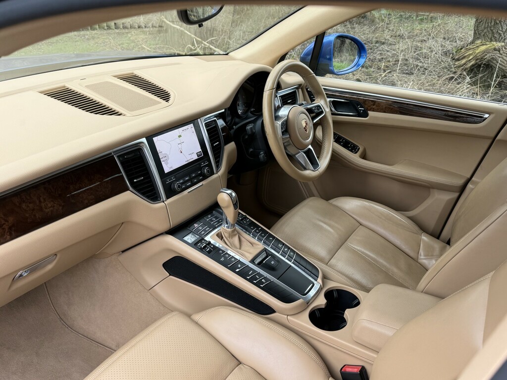 Porsche Macan 3.0 Td V6 S YT66OHY Blue #4