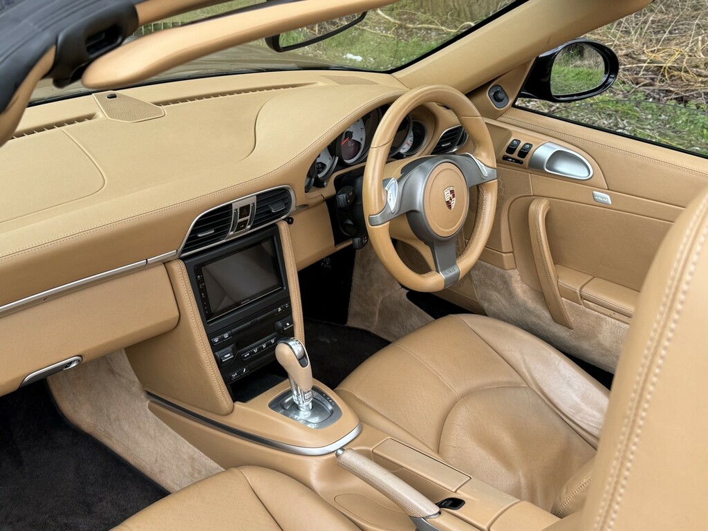 Porsche 911 3.8 997 Carrera S Black #4