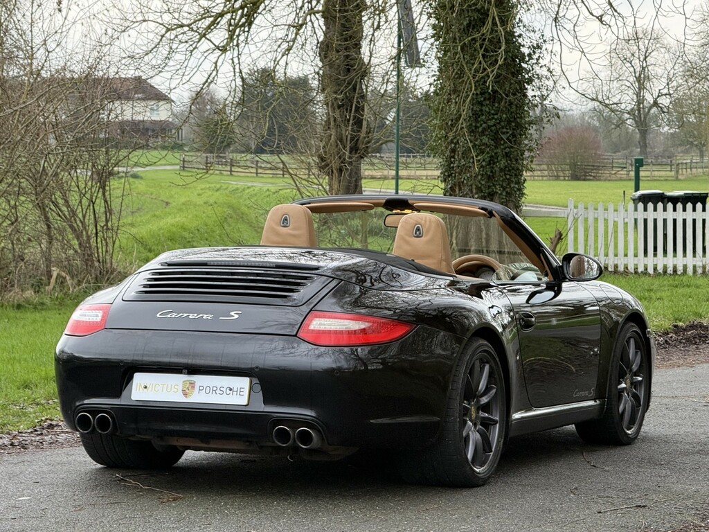 Porsche 911 3.8 997 Carrera S Black #2