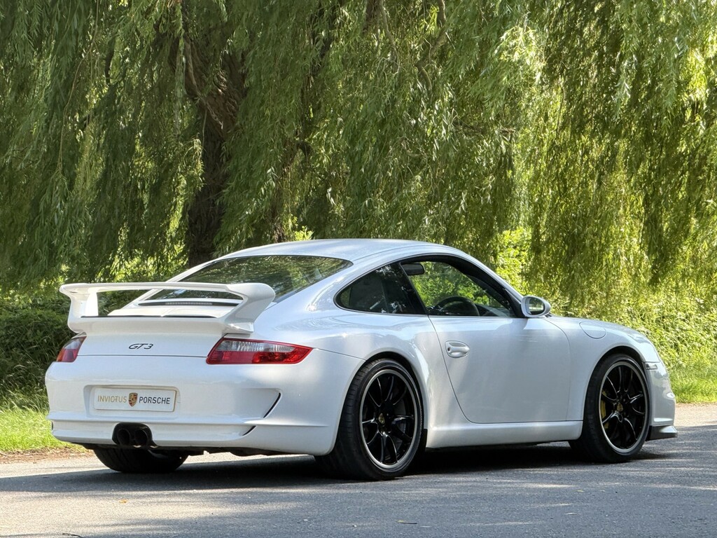 Porsche 911 3.6 997 Gt3 White #2