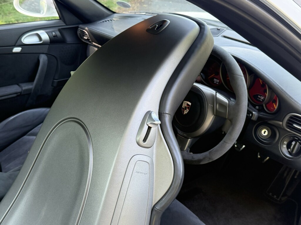 Porsche 911 Carrera 2 S #36