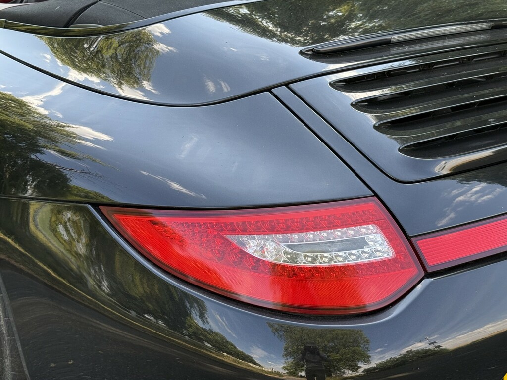Porsche 911 3.8 Carrera 2S Black #20