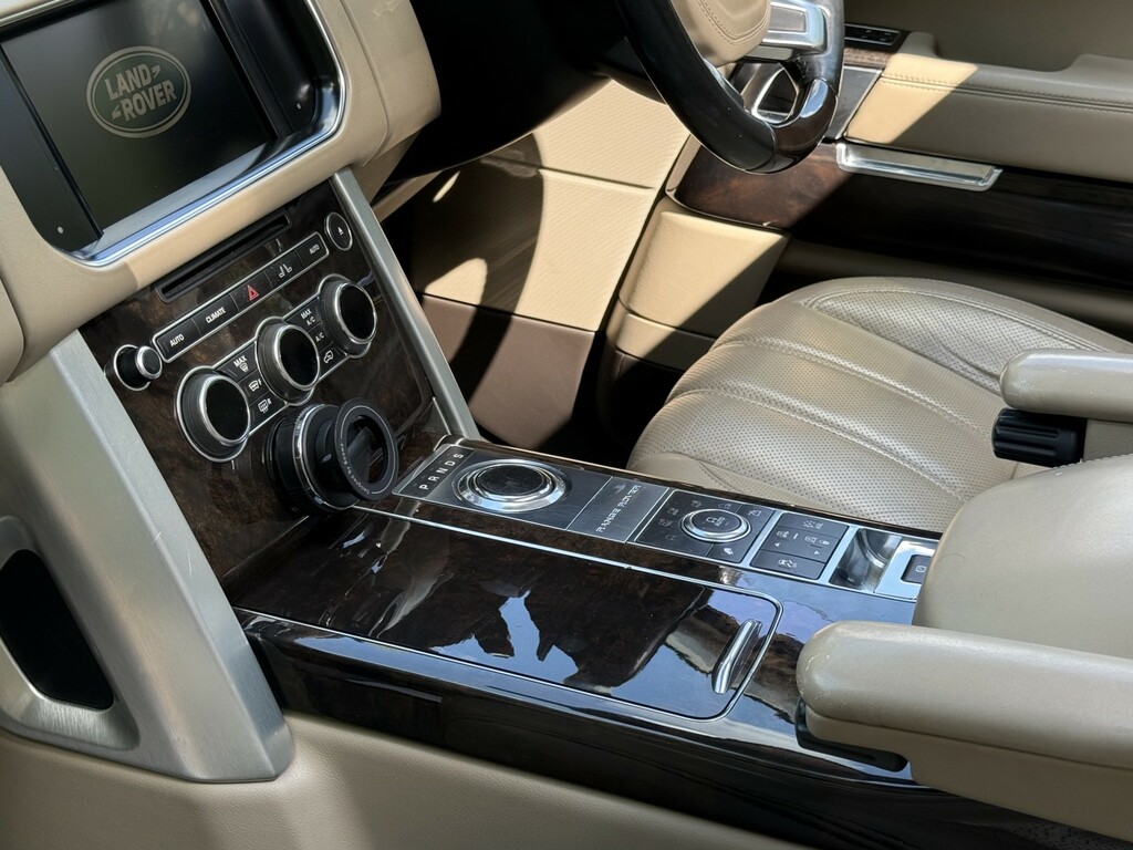 Land Rover Range Rover Autobiography Black #31