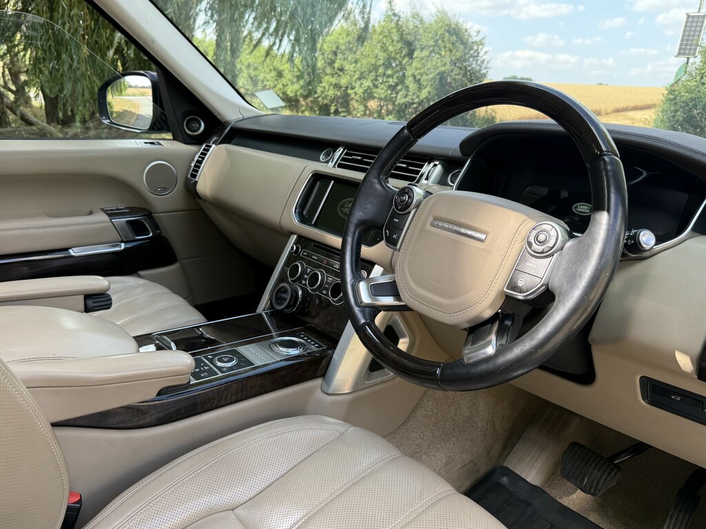 Land Rover Range Rover Autobiography Black #29