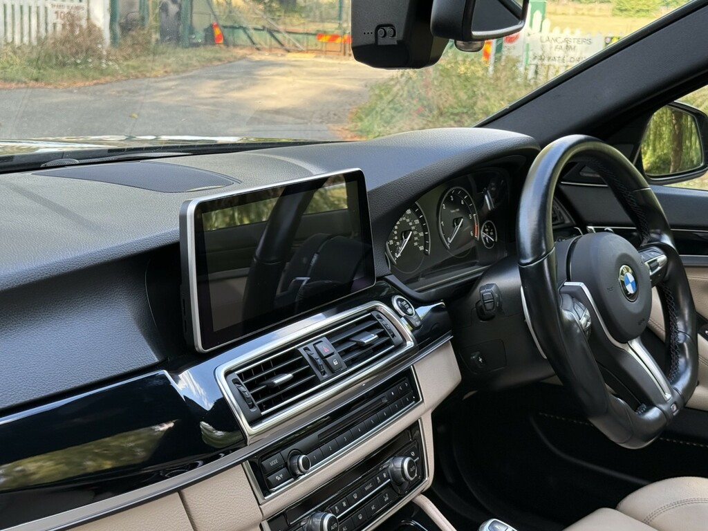 BMW 5 Series 520D Se Silver #29
