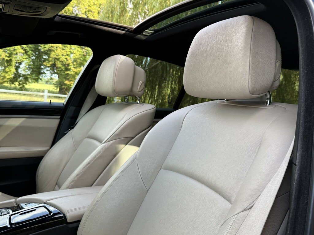BMW 5 Series 520D Se Silver #7
