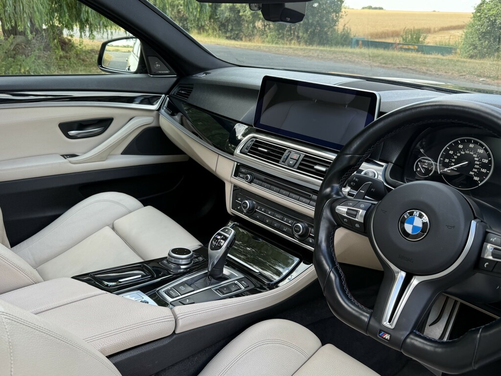 BMW 5 Series 520D Se Silver #56