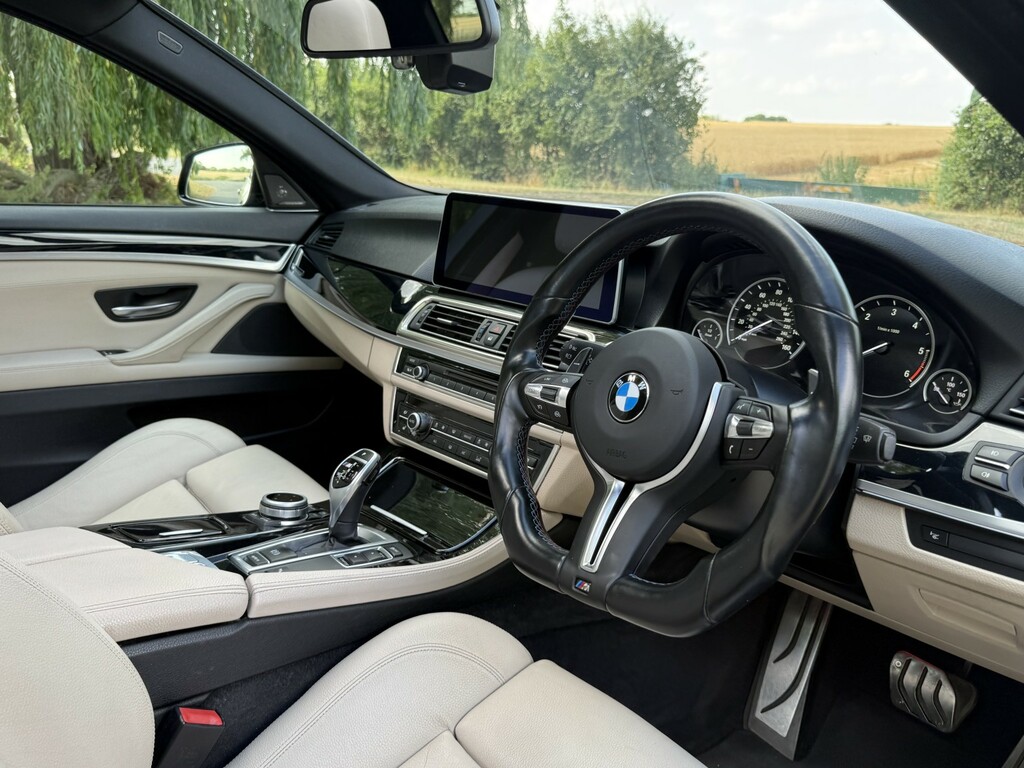 BMW 5 Series 520D Se Silver #28
